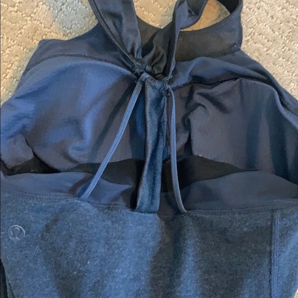 Lululemon 🍋 High Neck Tank Top - Picture 4 of 4